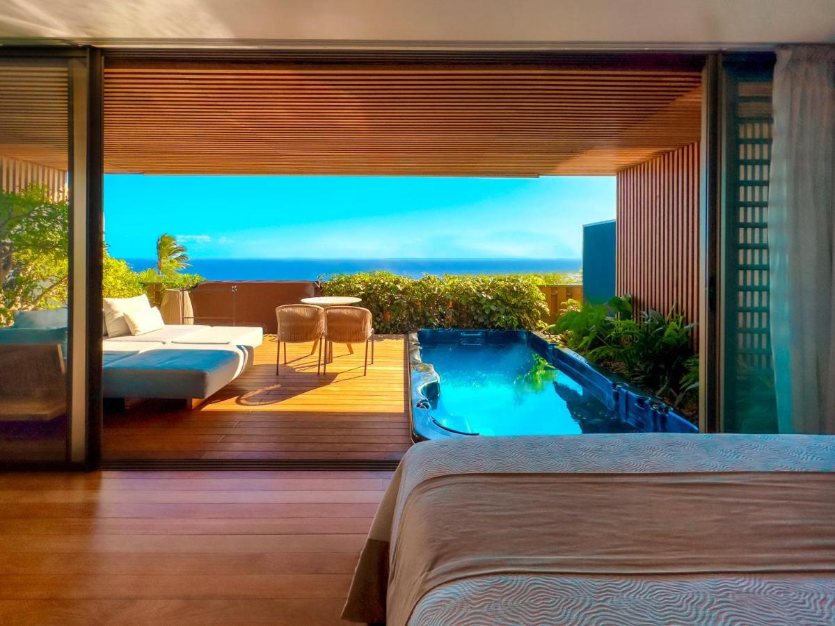 Suite with Private Pool,1421073318:JPEG
